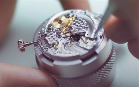 factory authorized rolex watch repair.